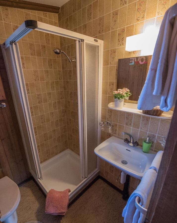 Spellbound A Romantic Hideaway For Adults Aged 18-35 Villa Лаутербрунен Екстериор снимка